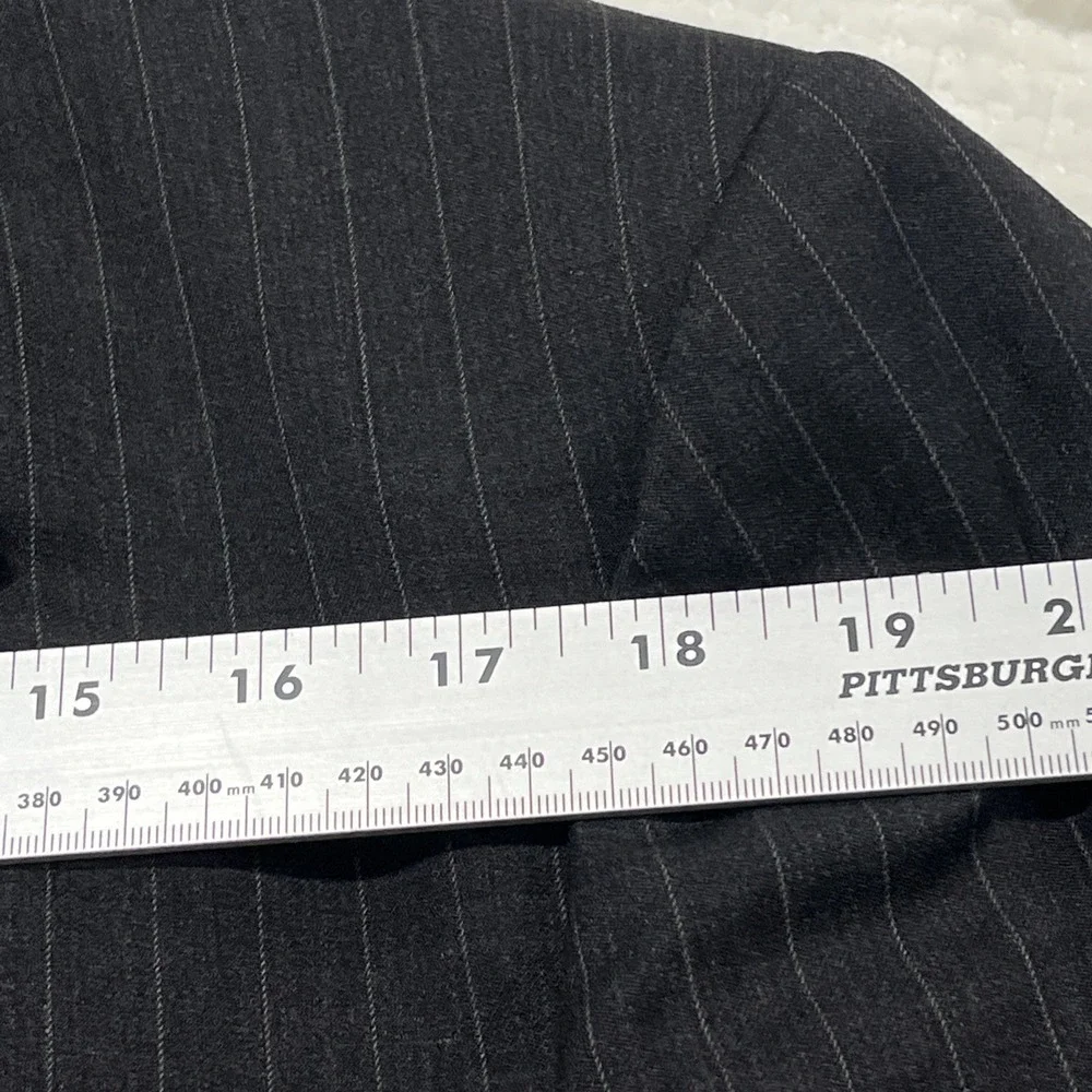 Brooks Brothers Blazer Mens 45 R Gray Pinstripe Jacket Business Made In the USA